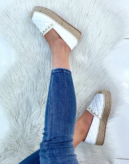 White quilted espadrilles with thin golden chain