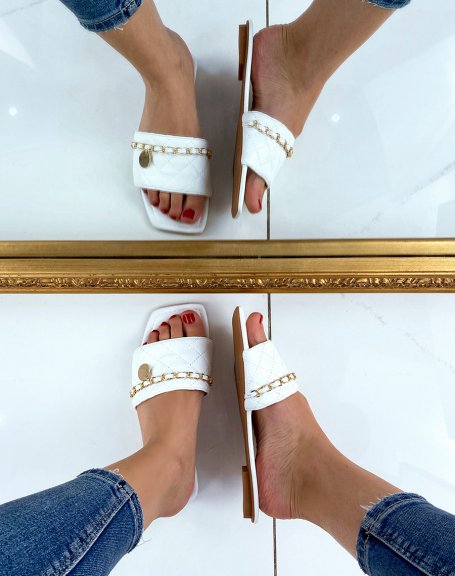White quilted flat mules with fine gold chain and square toe