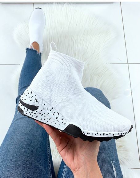 White sneakers in the shape of socks with fancy soles
