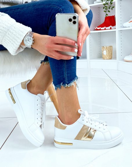 White sneakers with beige tri-material insert