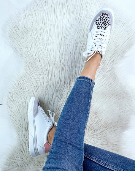 White sneakers with pink yoke and leopard patterns