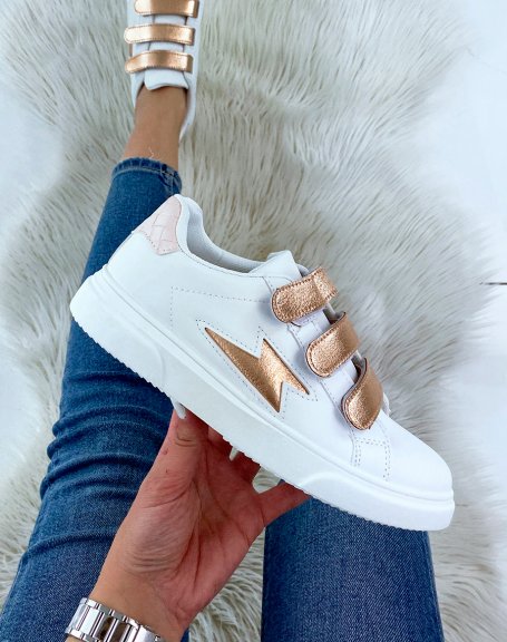 White sneakers with rosegold velcro