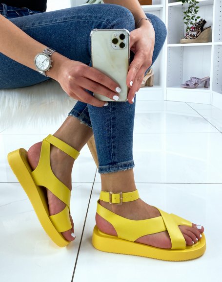 Yellow sandals with wide crossed straps