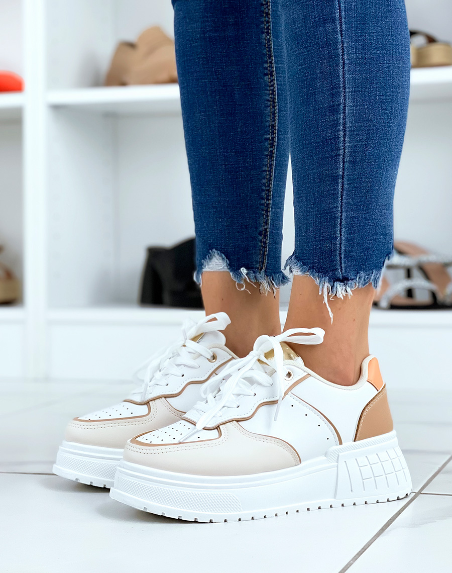 Truffle Collection Wide Fit chunky sole sneakers in white with black back  tab | ASOS